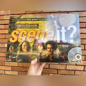 Scene it Game Pirates of the Caribbean New NOS